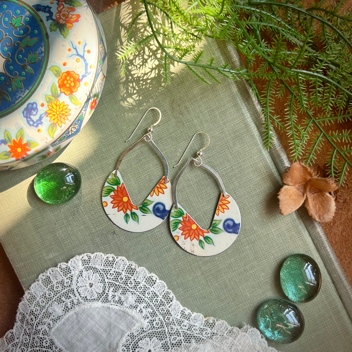 Flower Child Keyhole Earrings