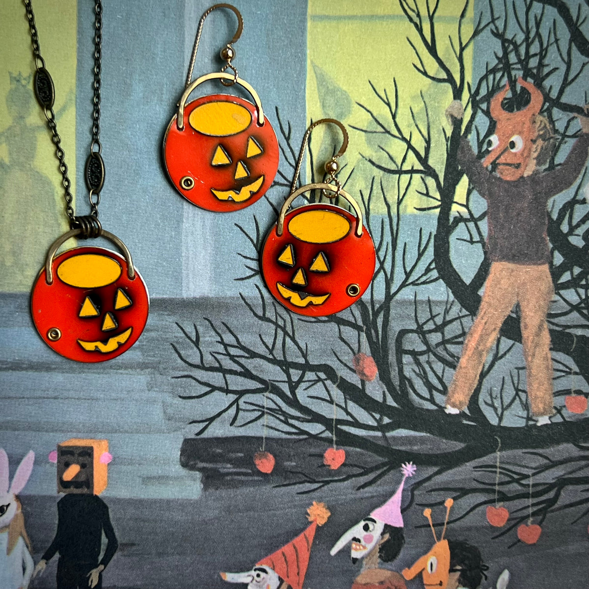 Jack O' Lantern Earrings *PREORDER* ---