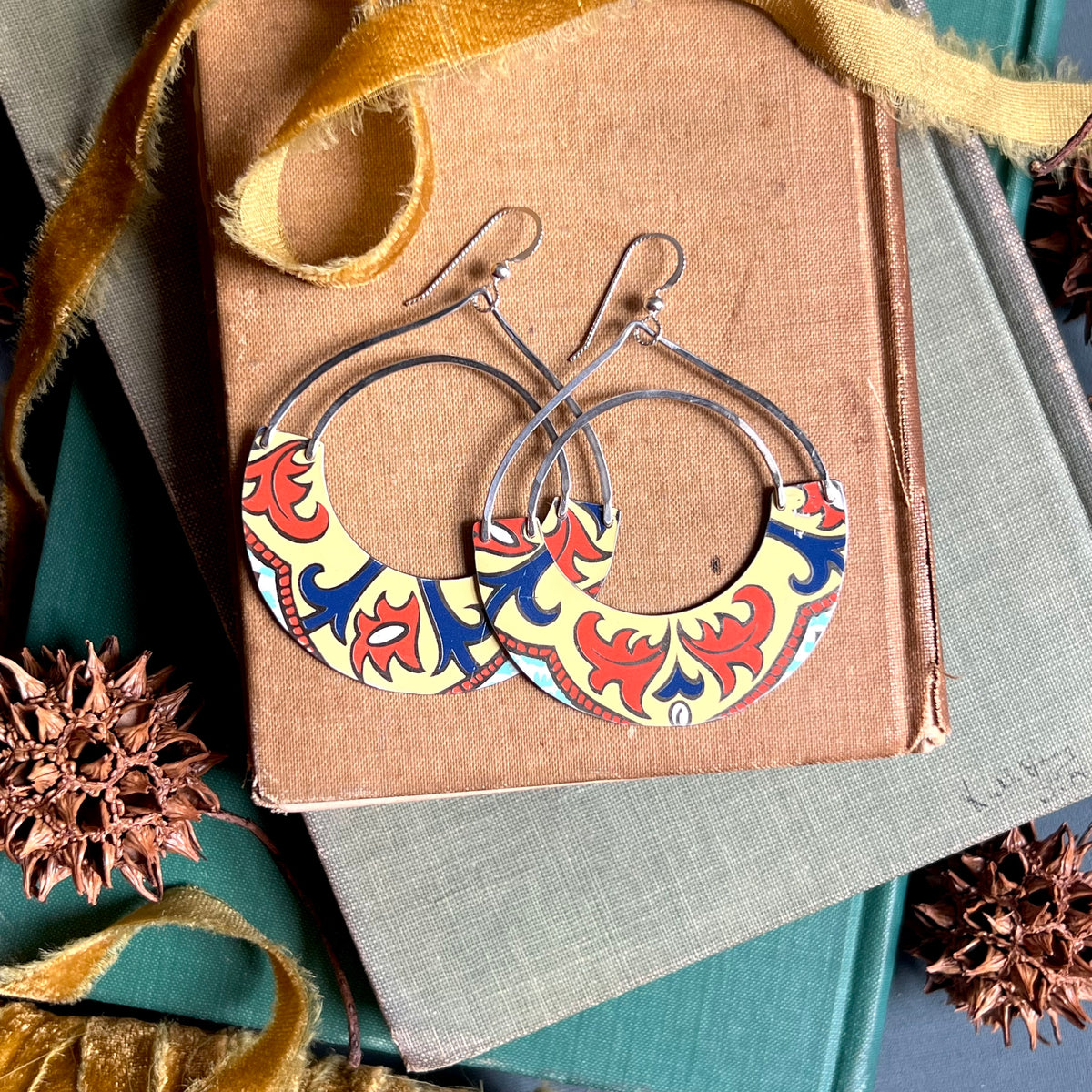 Revlon Moondrops Big Mehndi Earrings 1 ---