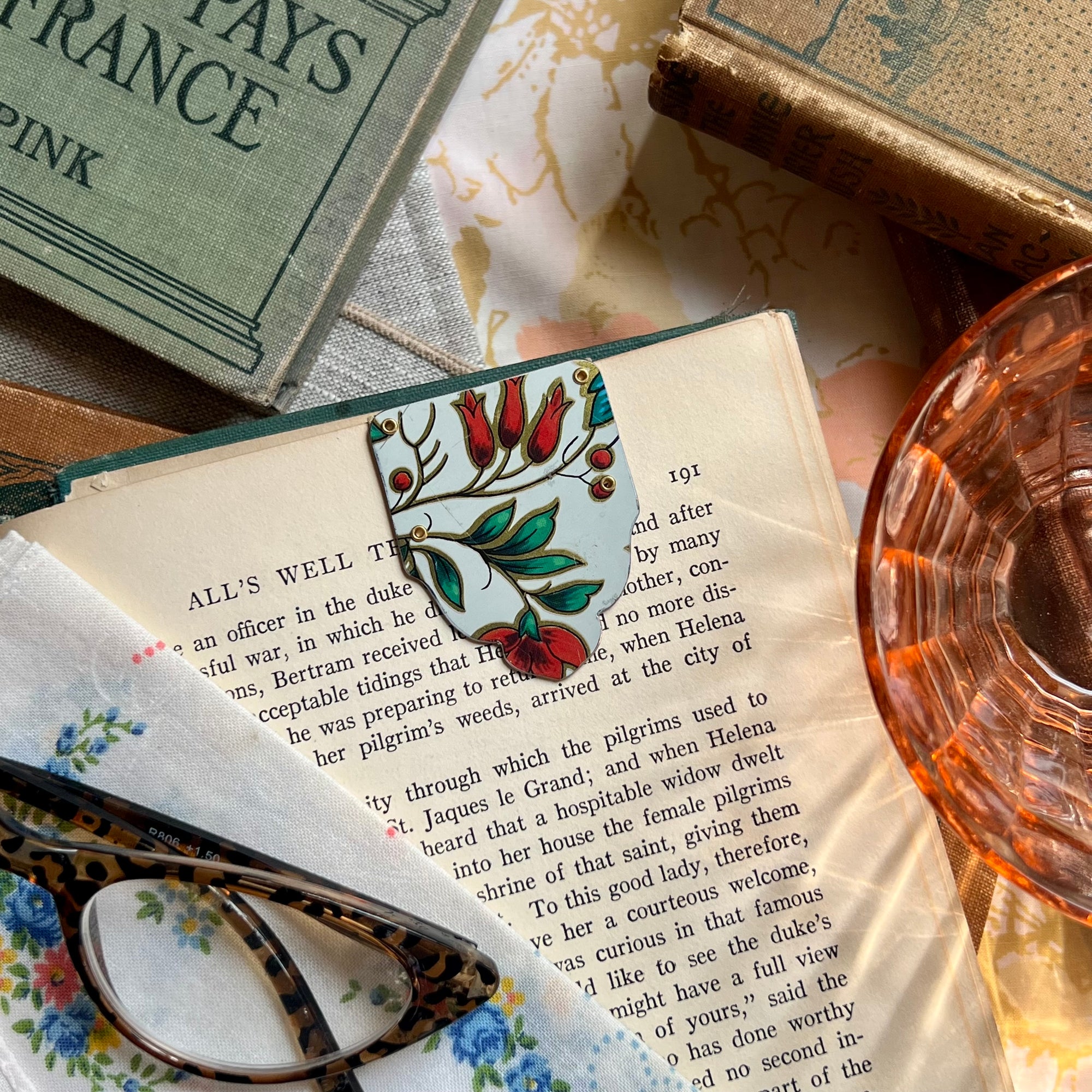 Luxe Magnetic Bookmark #20 ---