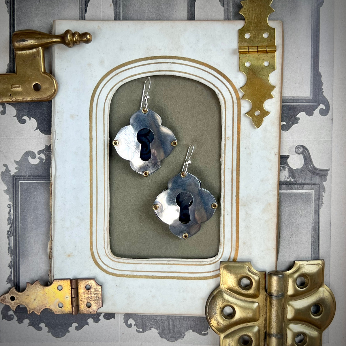 Escutcheon Earrings *PREORDER* ---