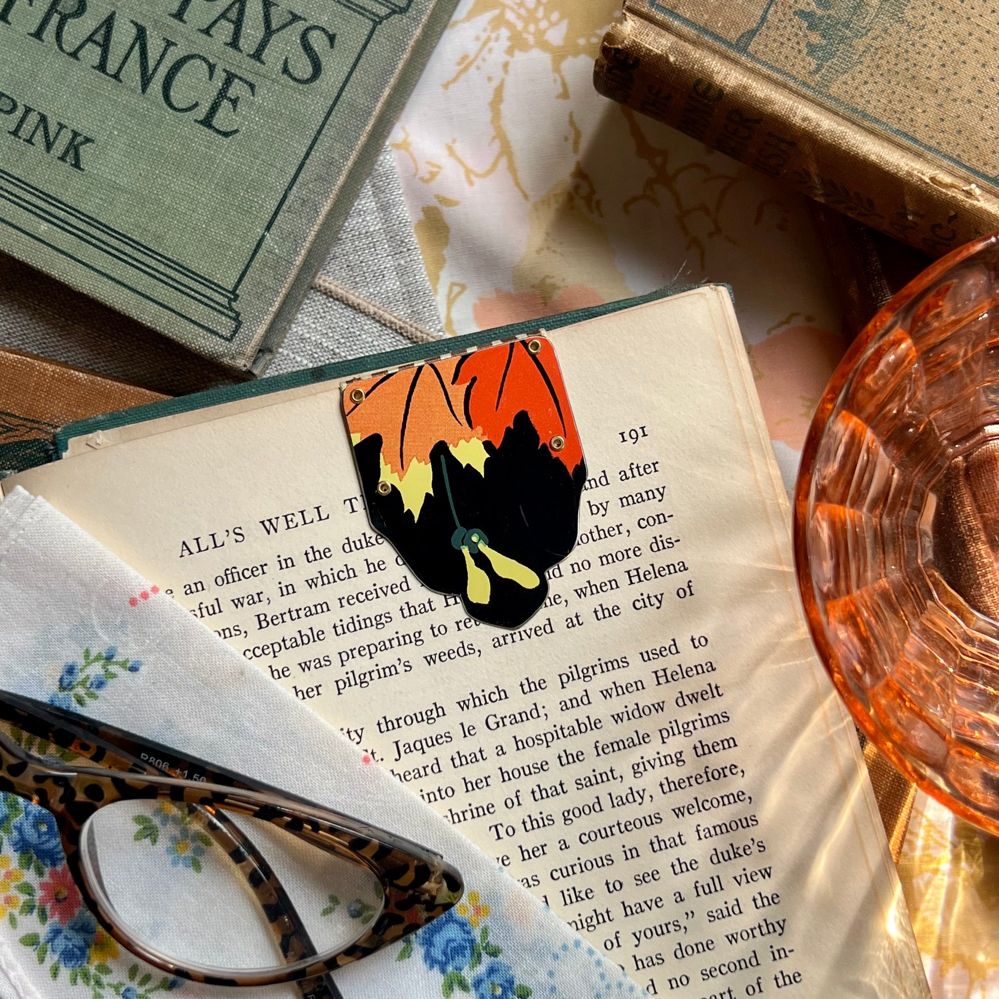 Luxe Magnetic Bookmark #4 ---