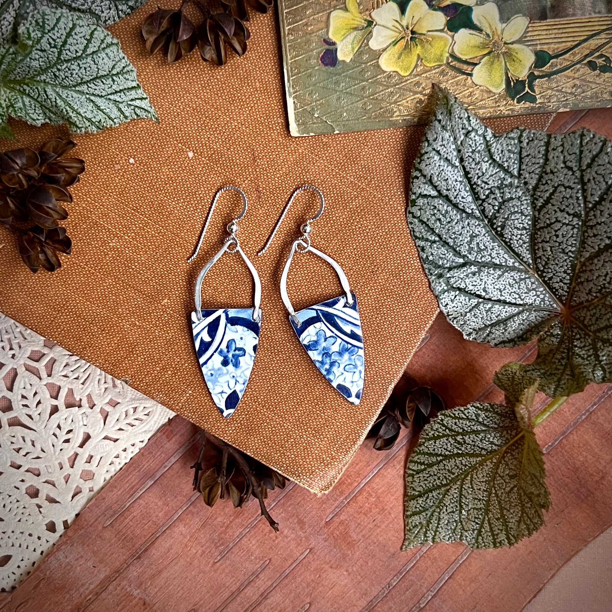 Elegant Dagger Earrings, Cobalt 4