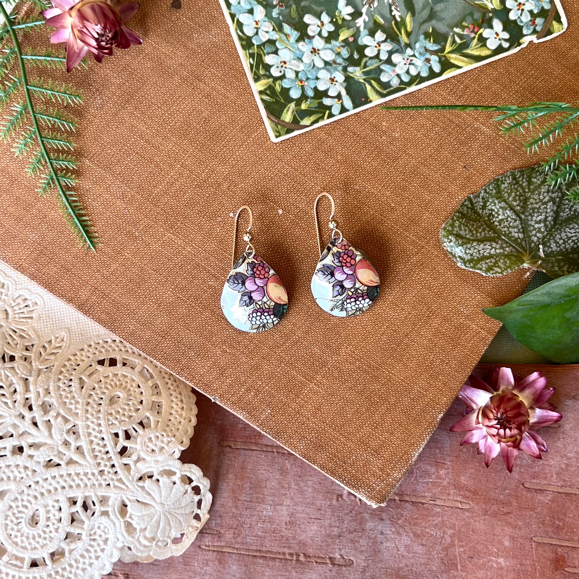 Teardrop Earrings #08