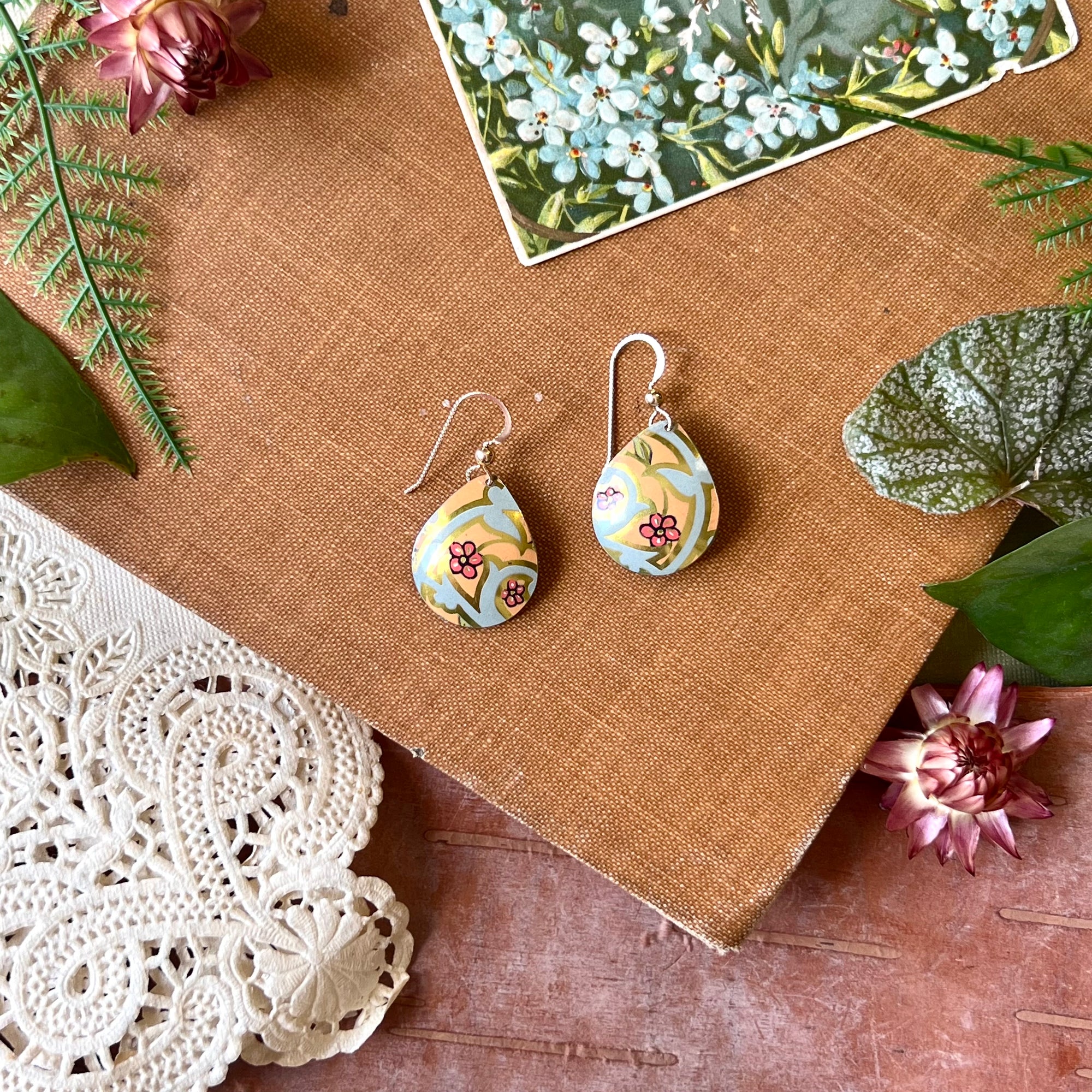 Teardrop Earrings #02