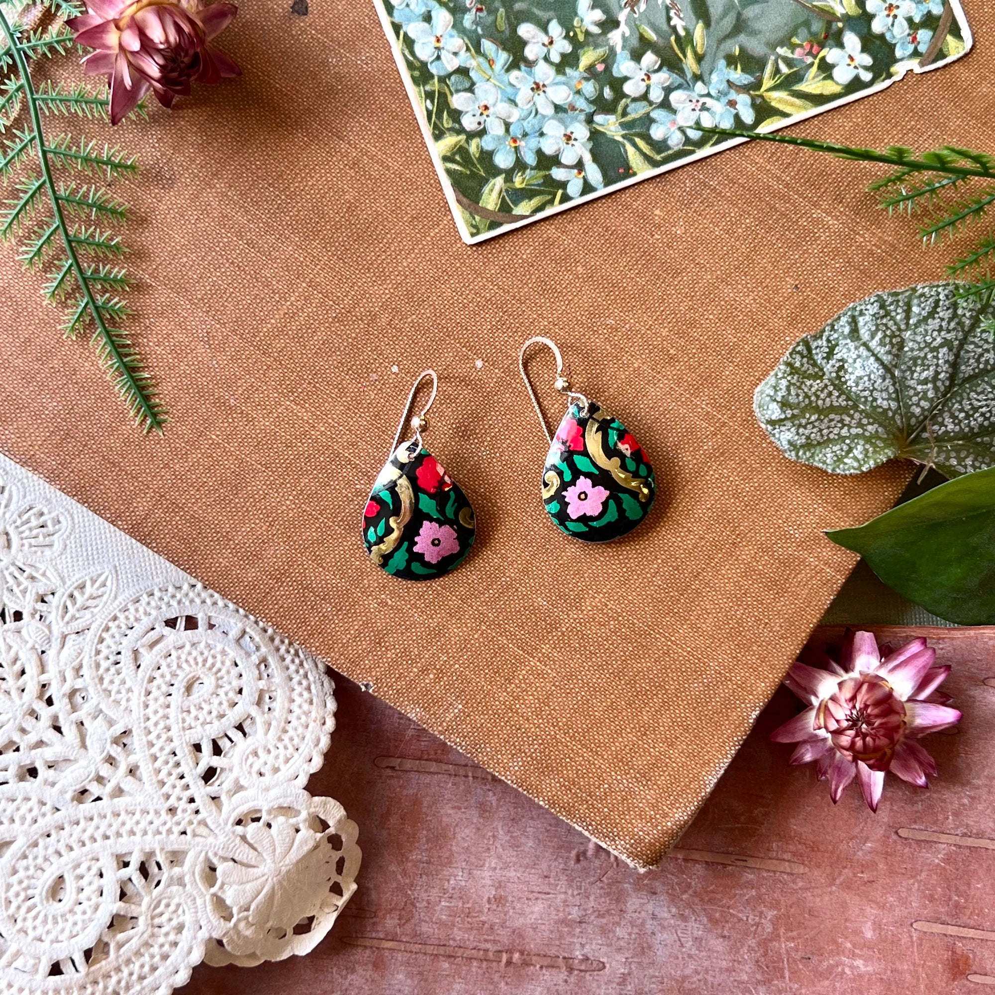 Teardrop Earrings #04