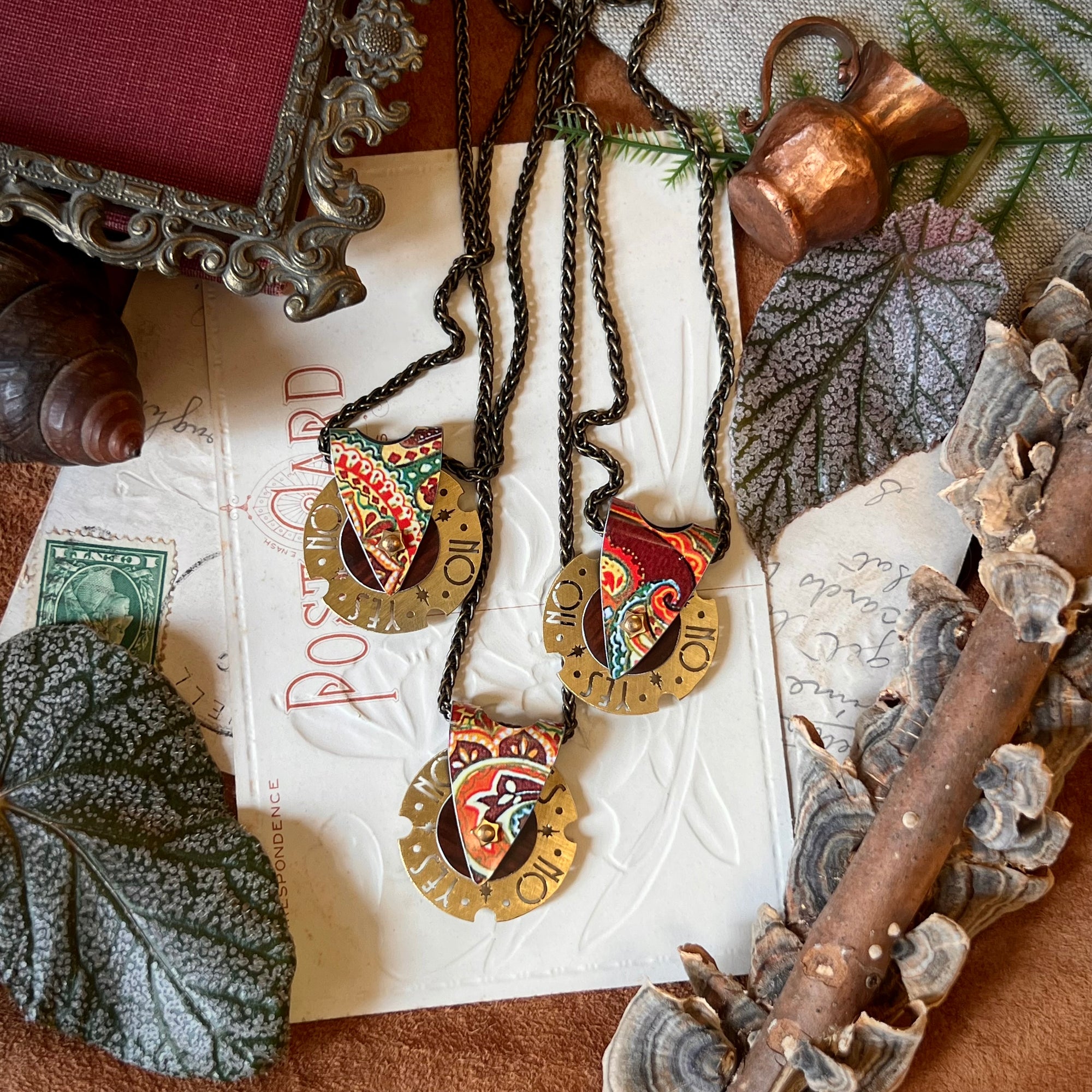 Fortune Teller Necklace, Autumn Paisley---