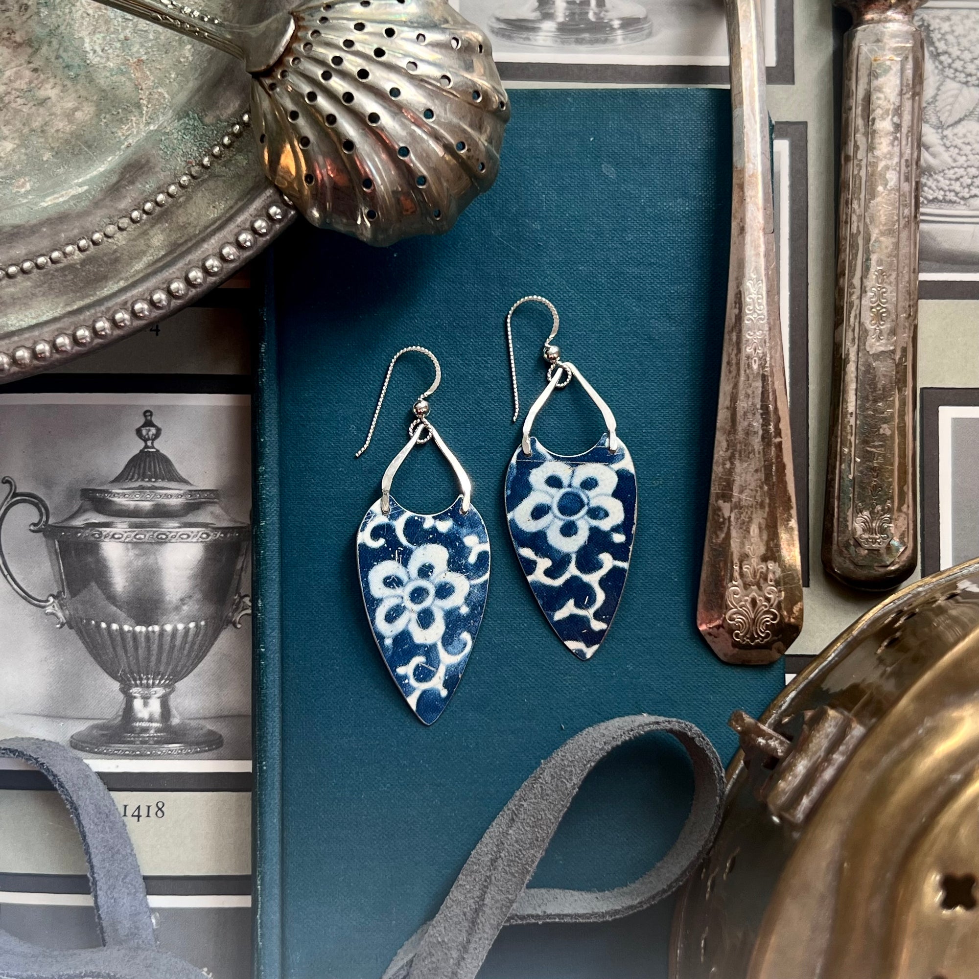 Vessel Earrings 16