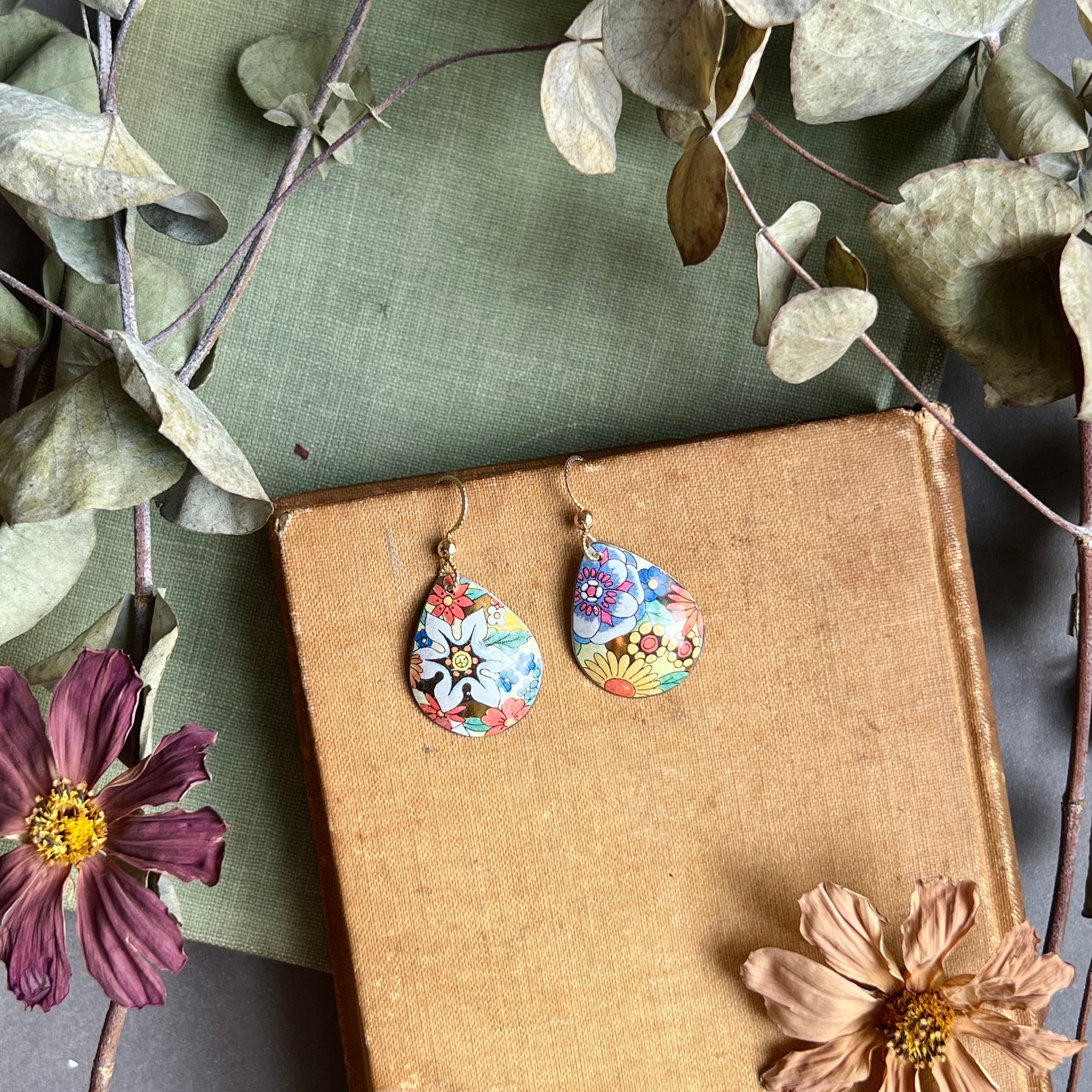 Teardrop Earrings, Sixties Floral