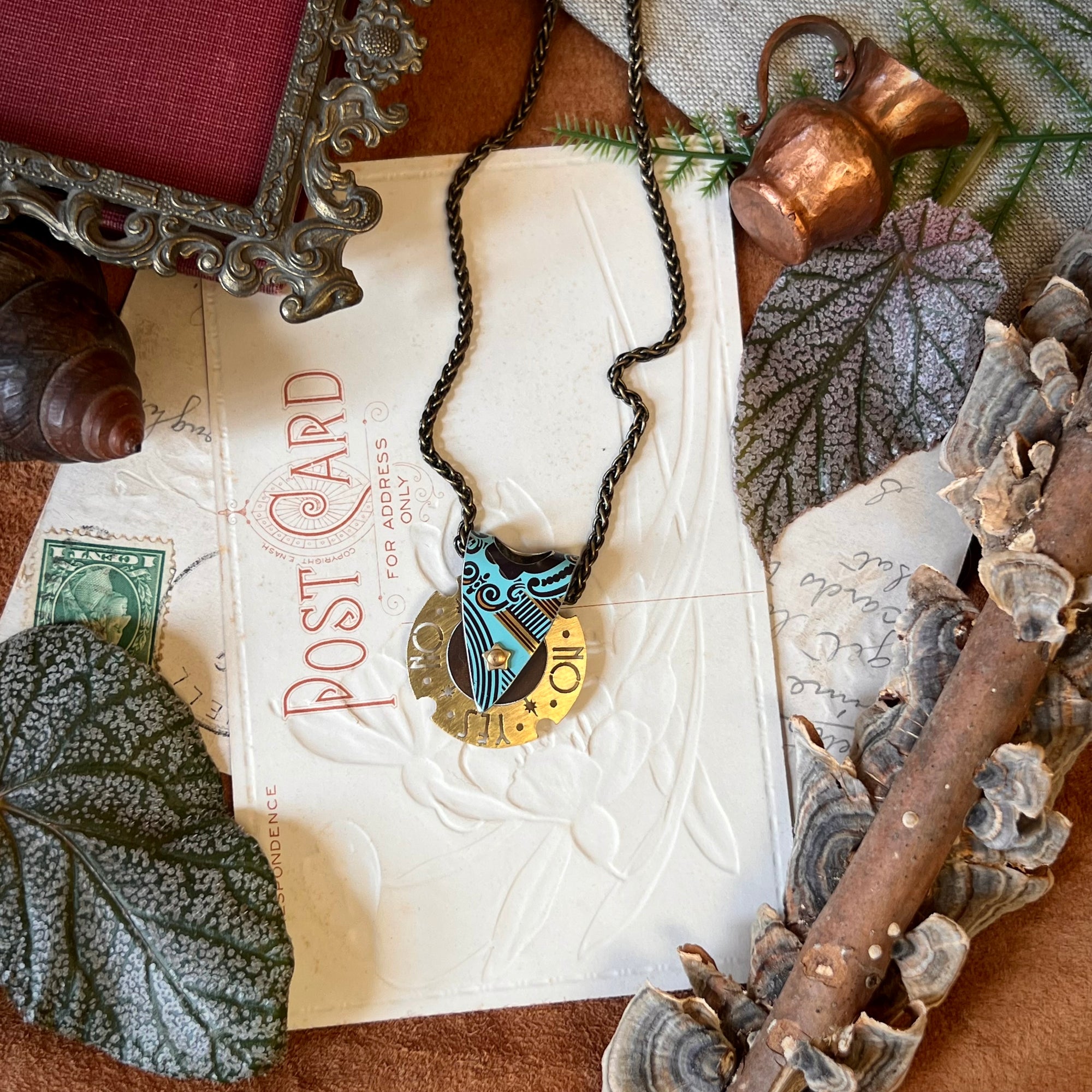 Fortune Teller Necklace, Tiffany Cocoa 1 ---