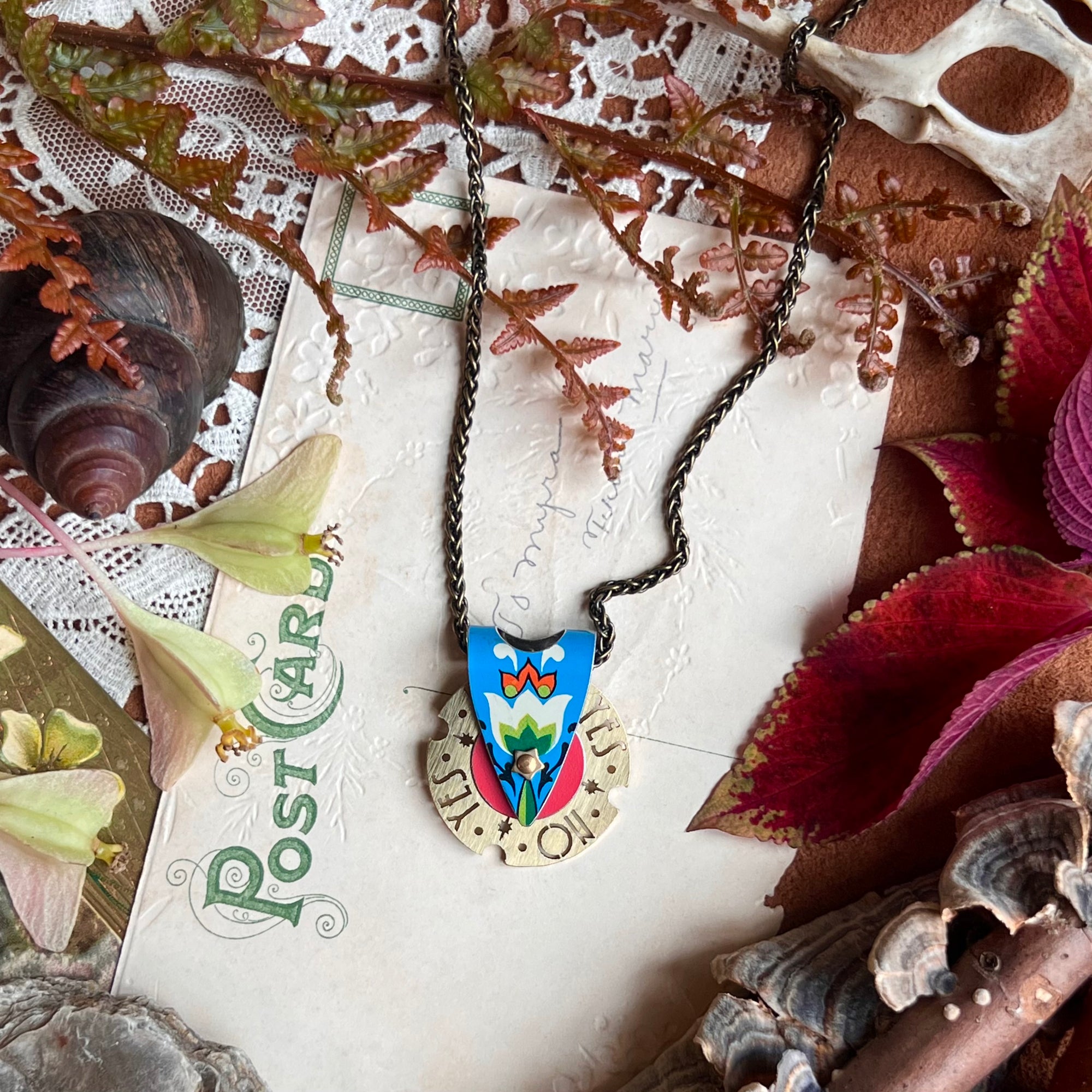 Fortune Teller Necklace, PA Dutch