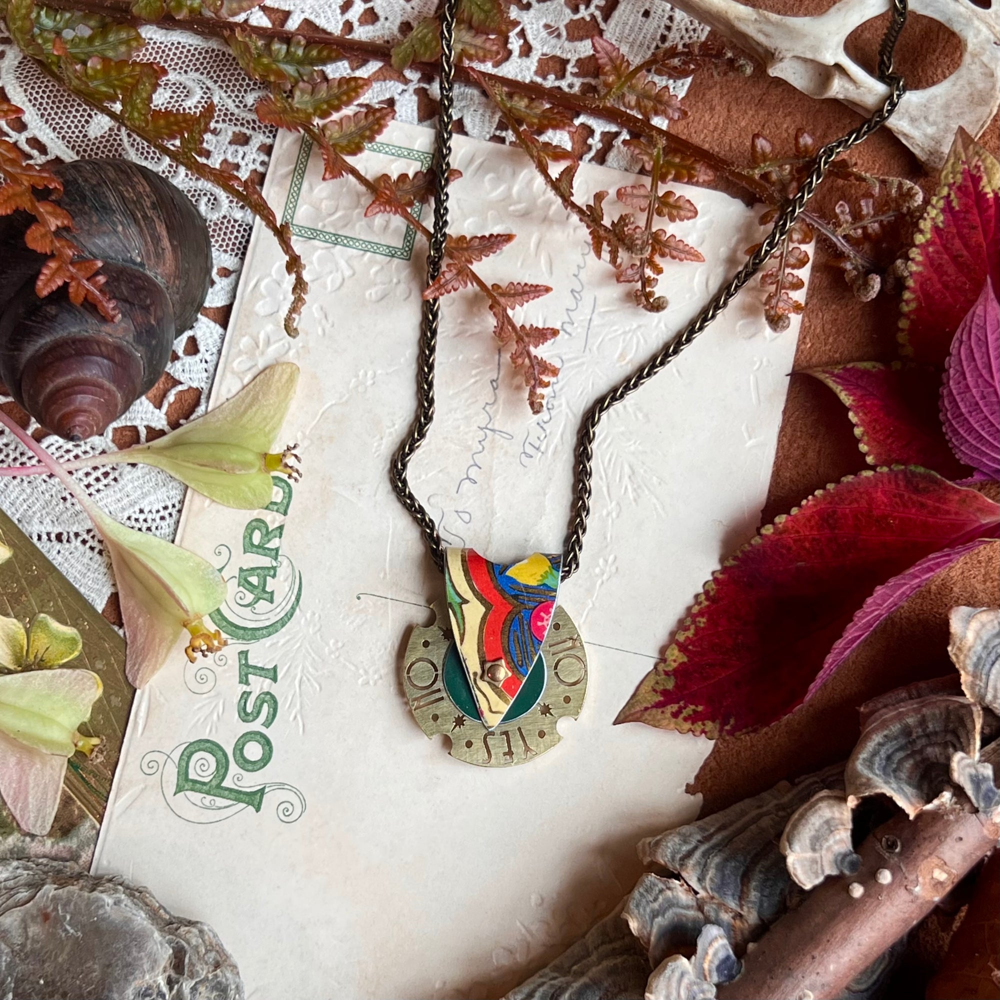 Fortune Teller Necklace, Holland 3