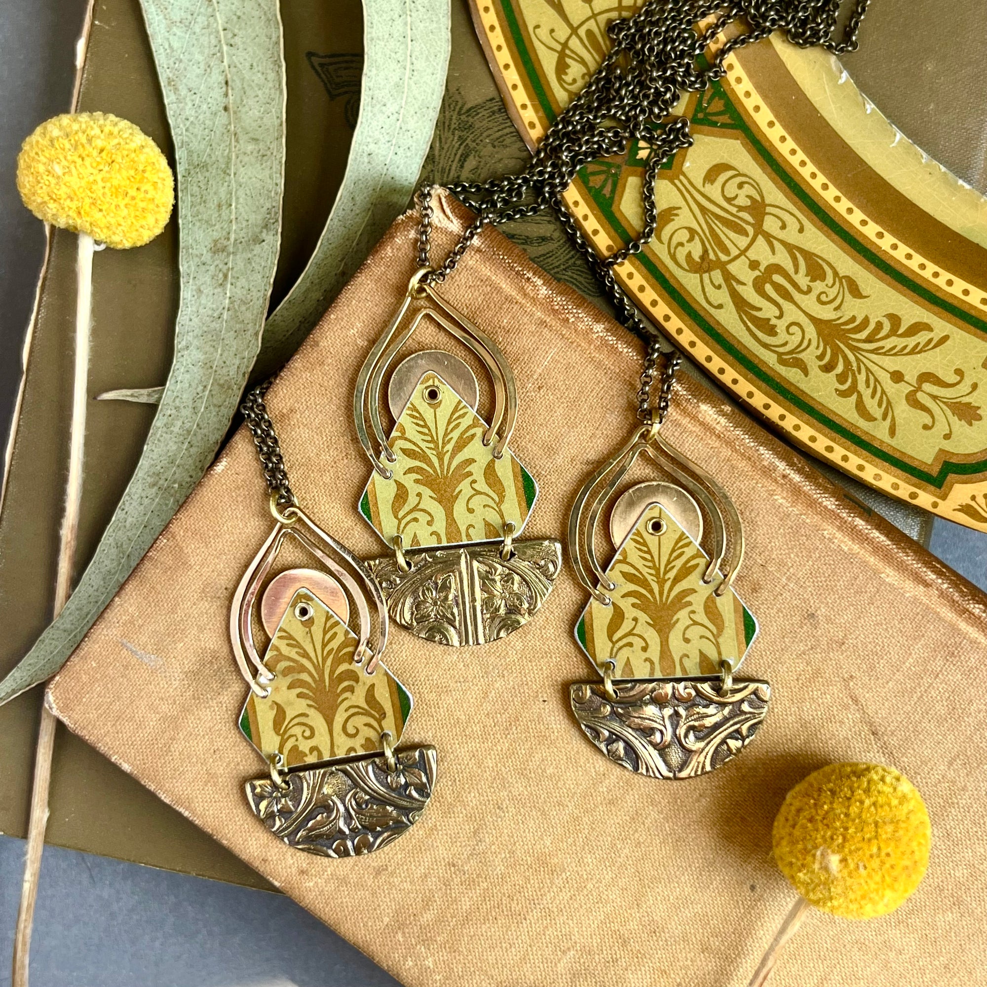 Secret Garden Necklace, Amelia