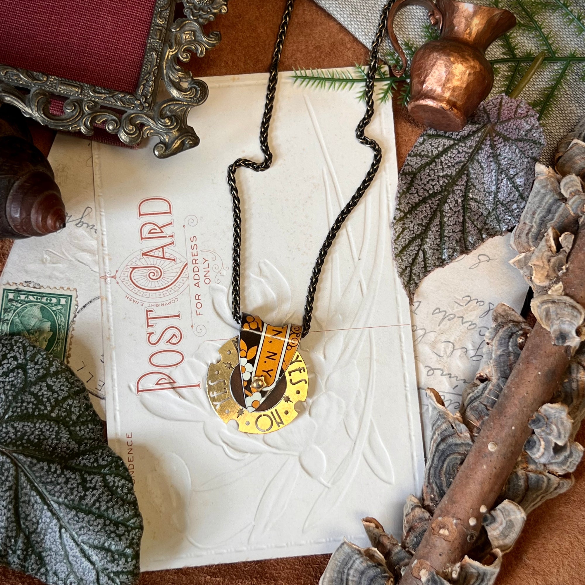 Fortune Teller Necklace, Goldenrod 3 ---