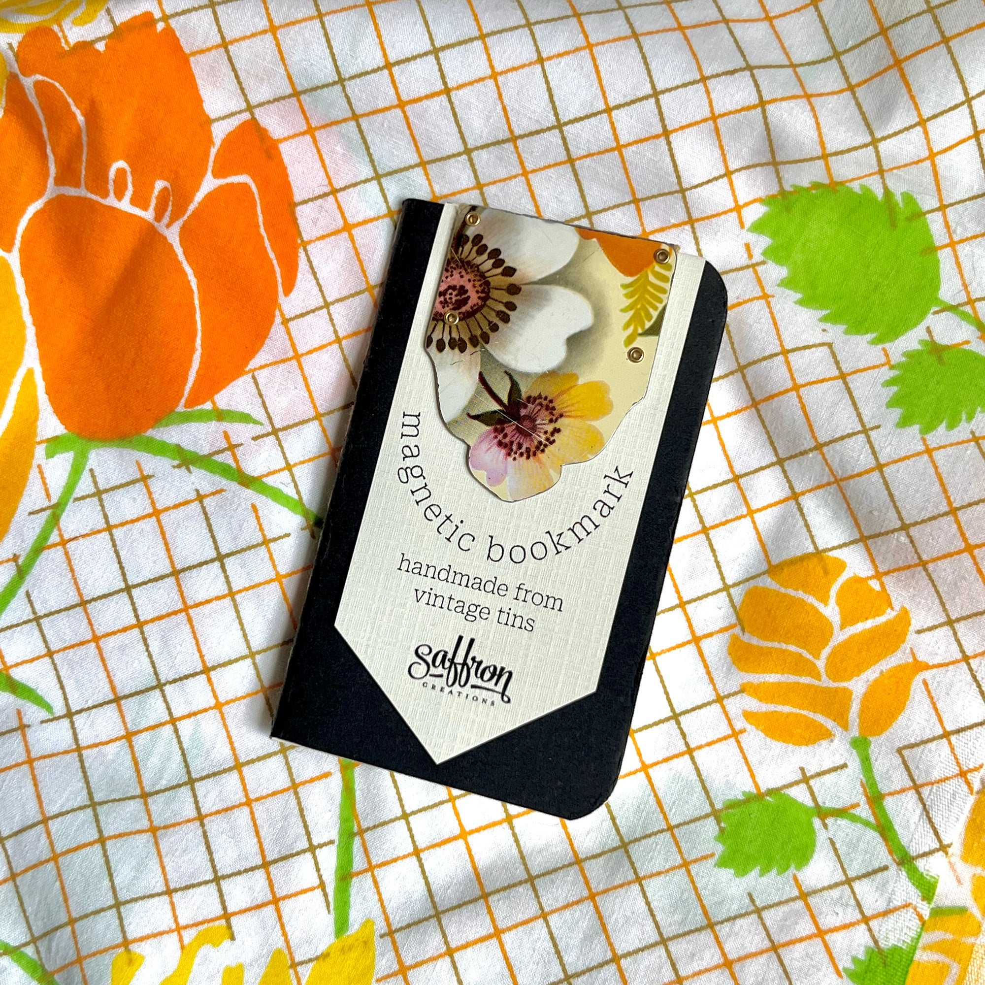 Luxe Magnetic Bookmark #7 ---