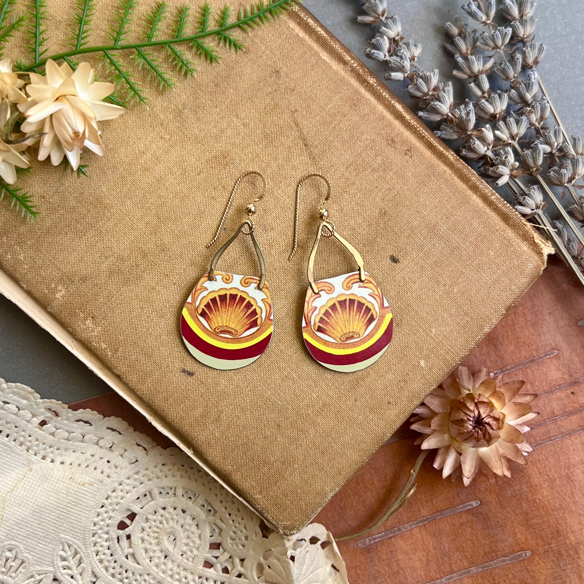 Venus, Pointed Teardrop Earrings