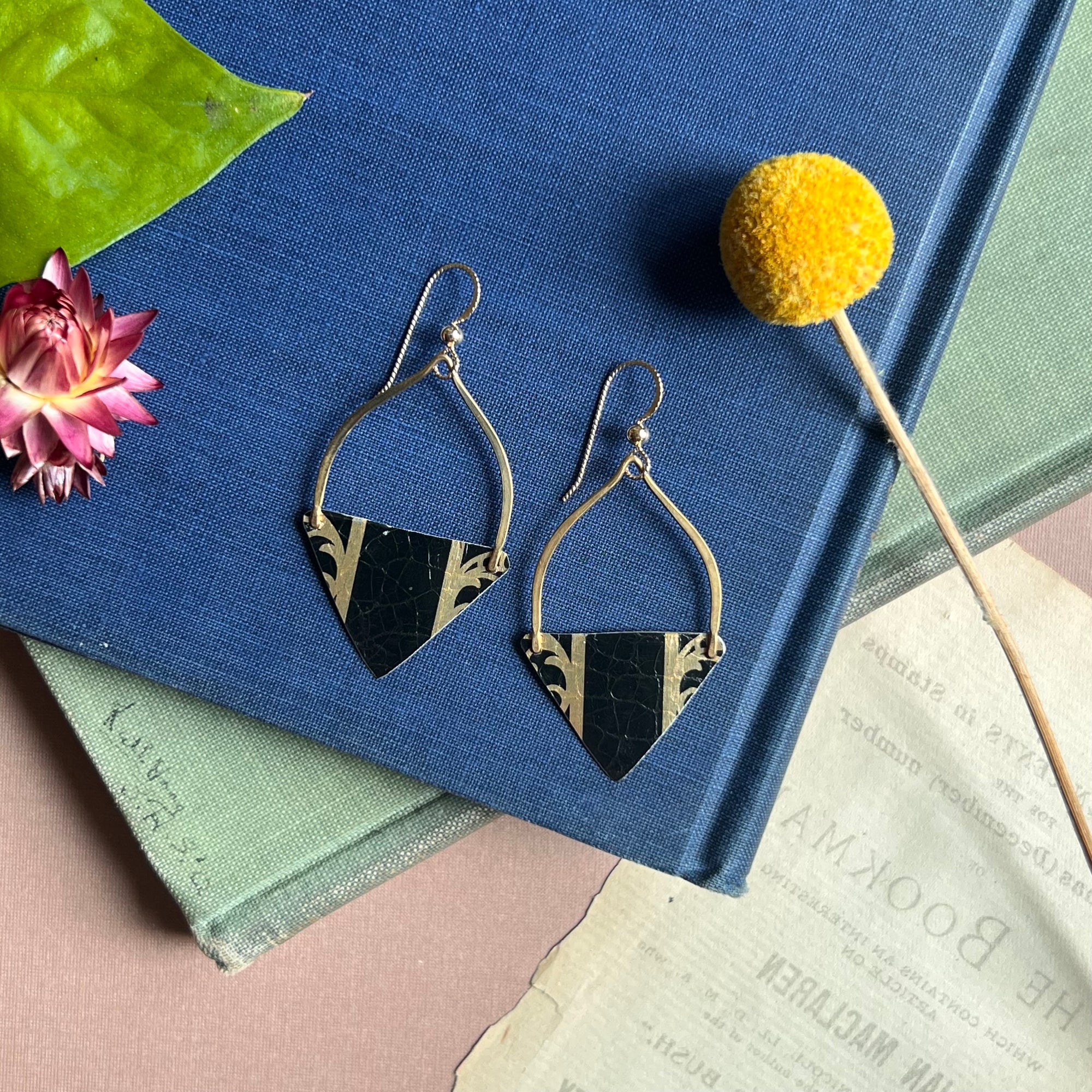 Pointed Cloche, Black Velvet