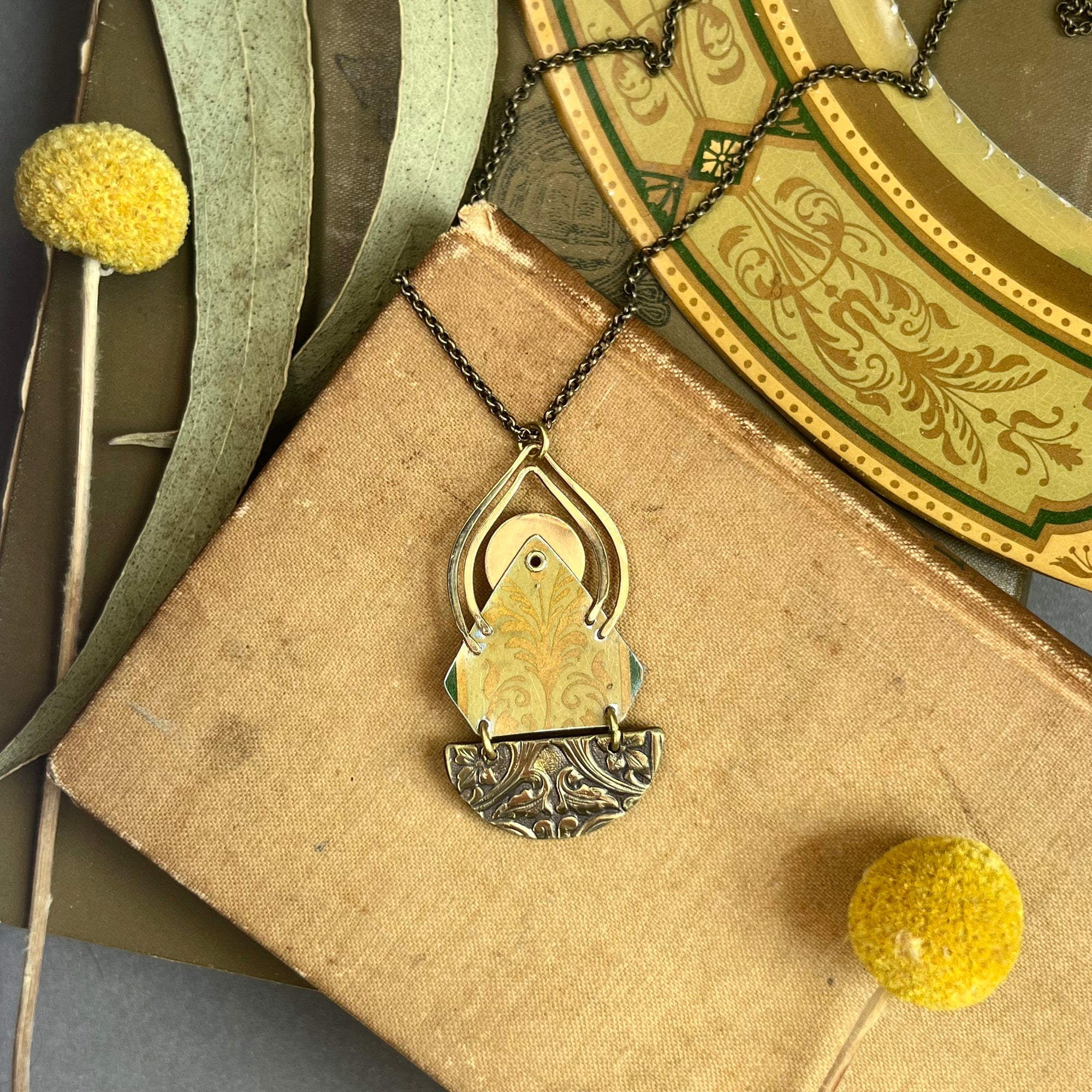 Secret Garden Necklace, Amelia
