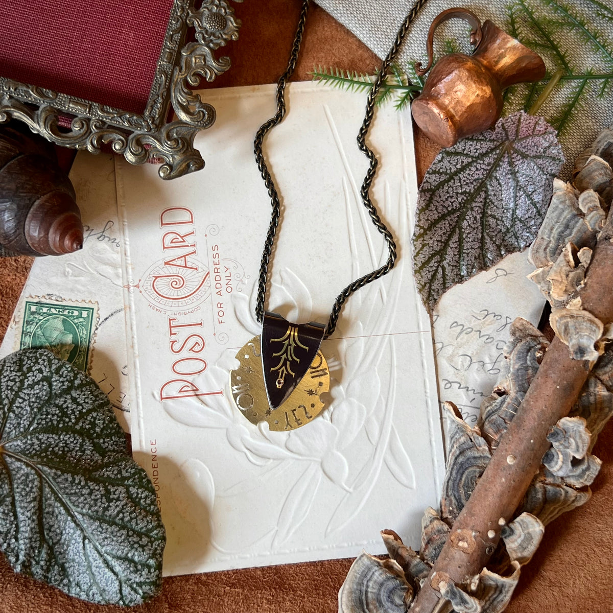 Fortune Teller Necklace, Tiffany Cocoa 2 ---