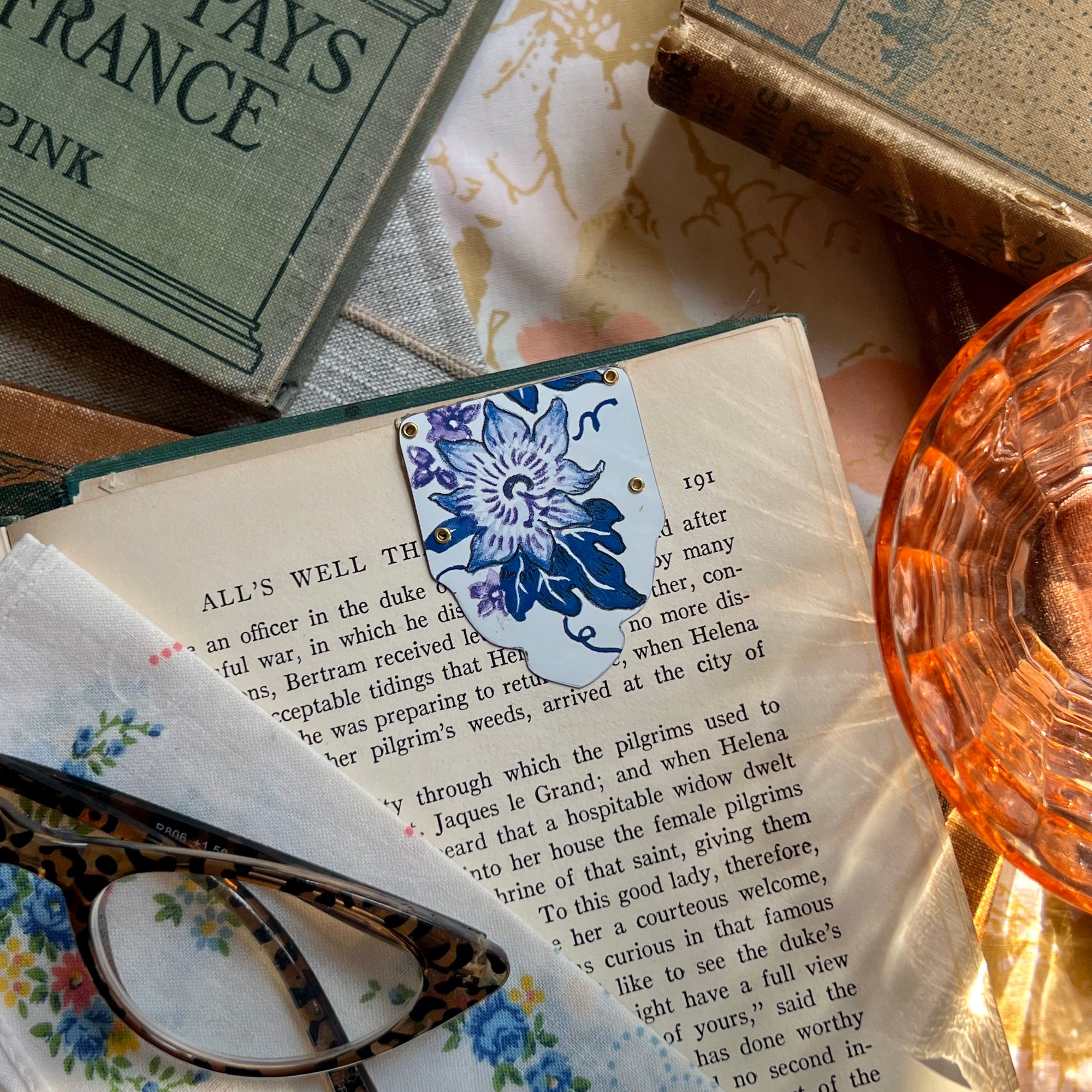 Luxe Magnetic Bookmark #1 ---