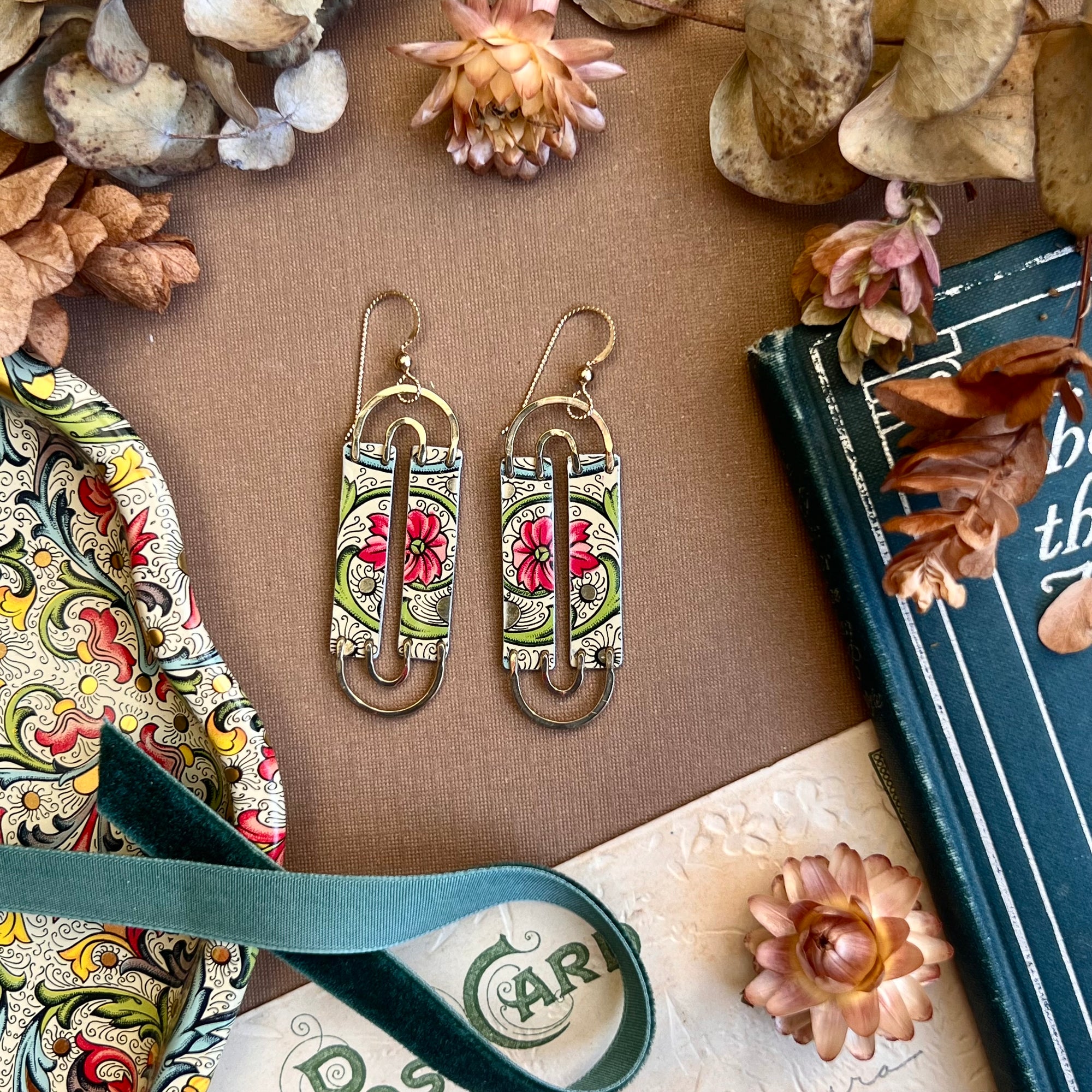 Florentine Threshold Earrings