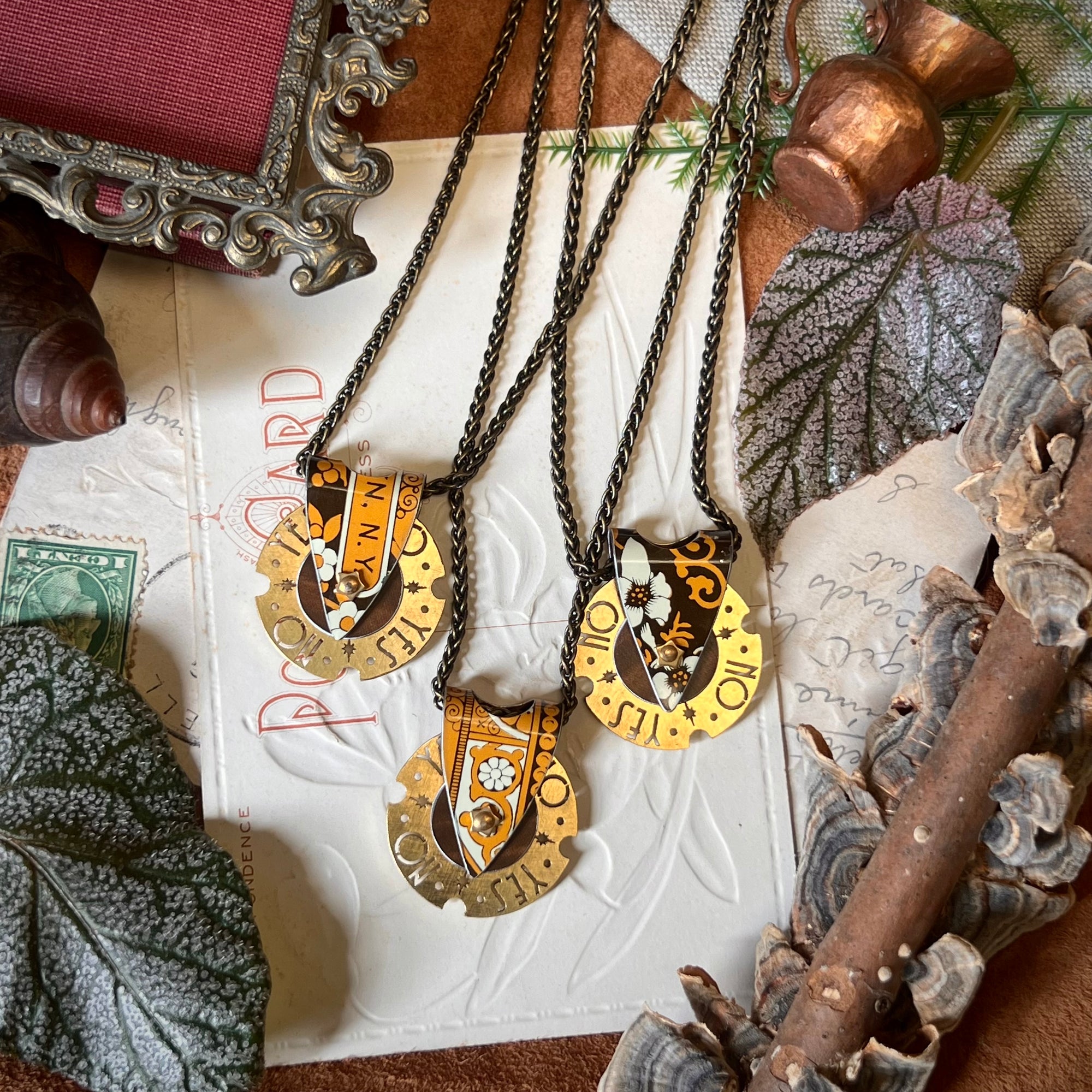 Fortune Teller Necklace, Goldenrod 2 ---