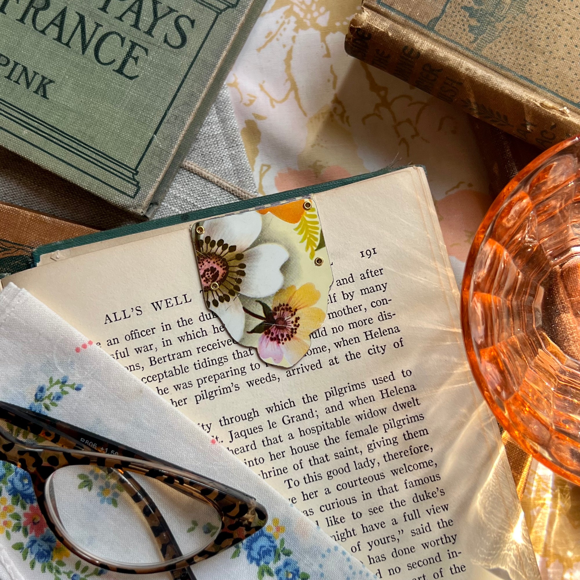 Luxe Magnetic Bookmark #24 ---
