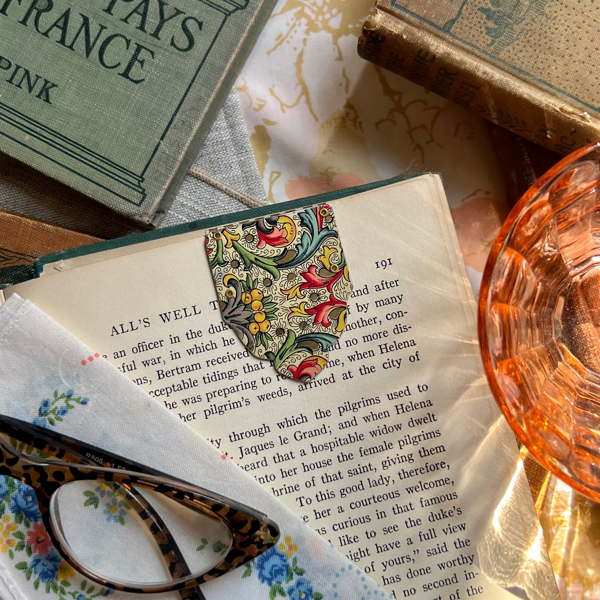 Luxe Magnetic Bookmark #6 ---