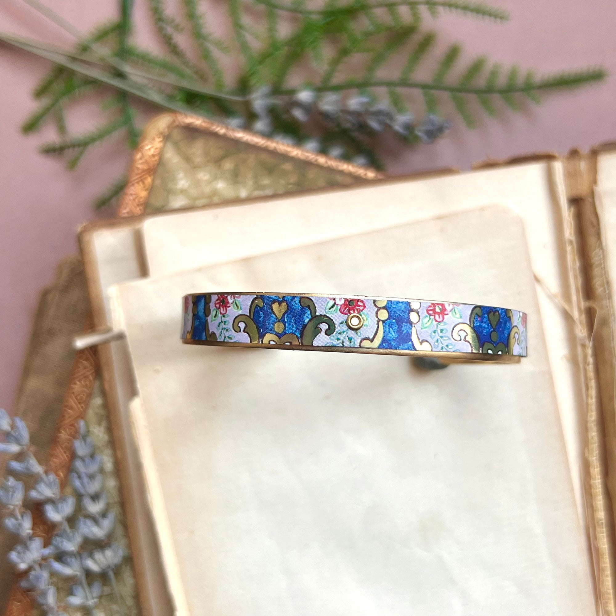 Cuff Bracelet Skinny, Porcelain