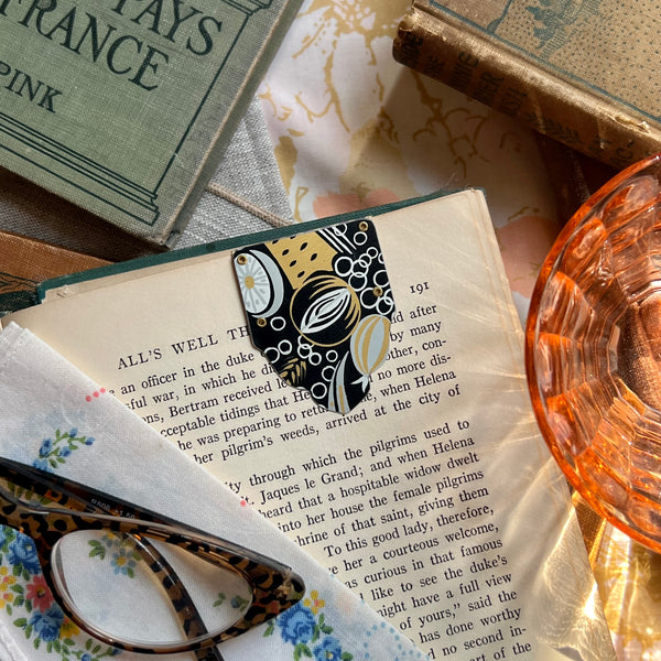 Luxe Magnetic Bookmark #24 ---