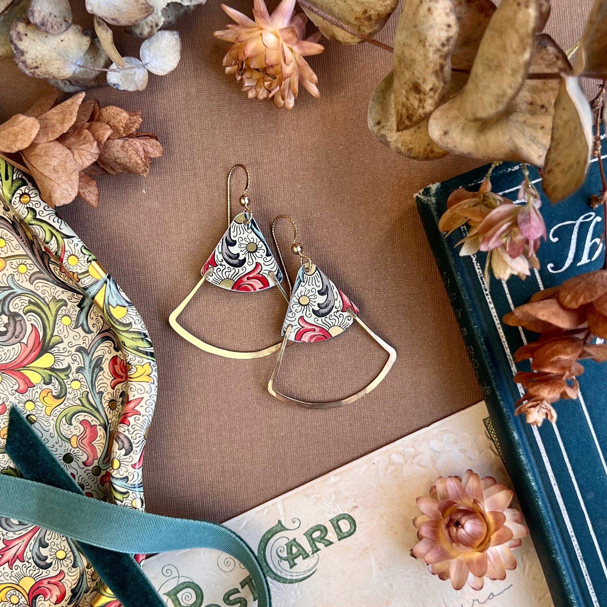 Florentine Deco Fan Earrings