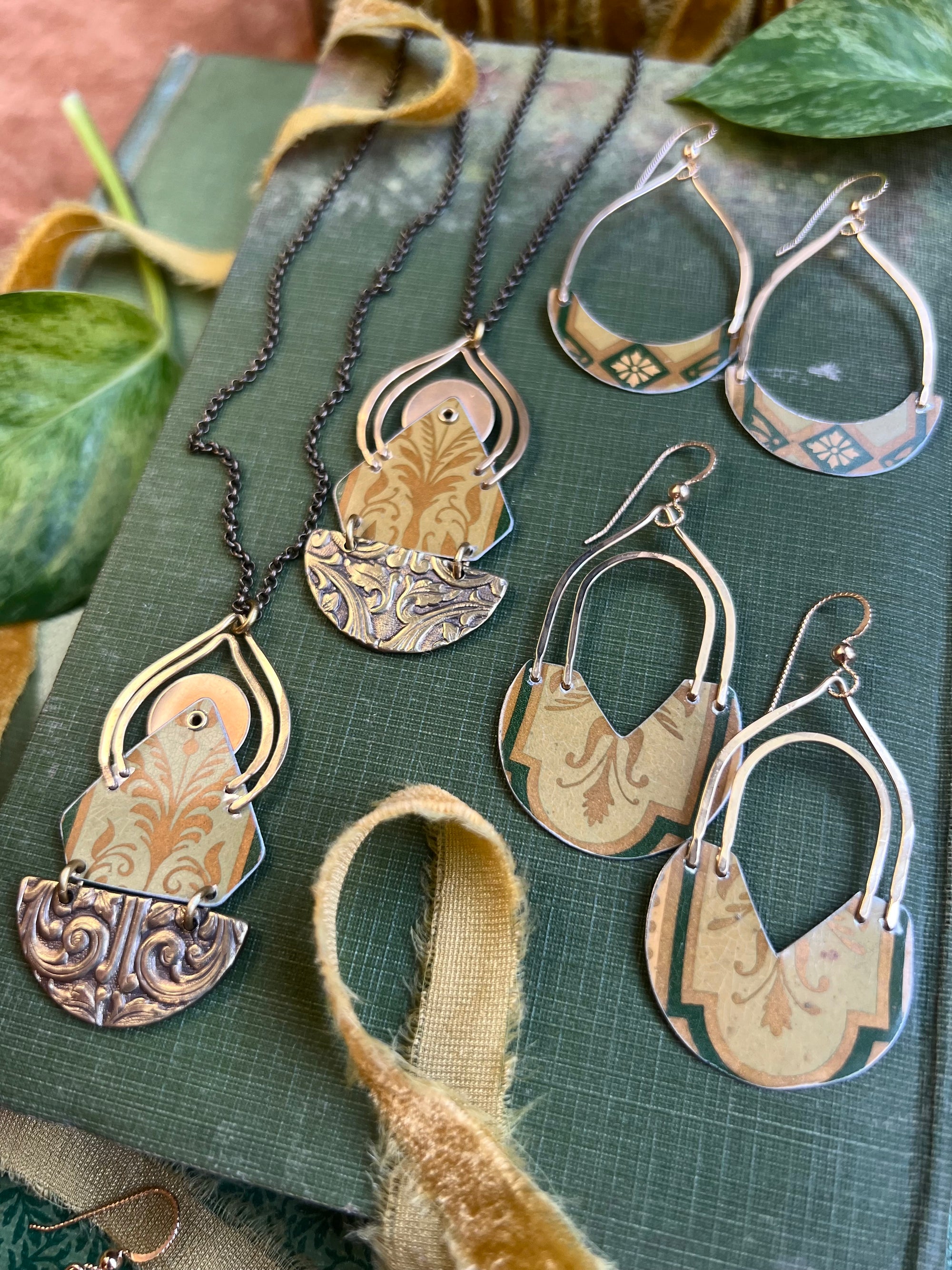 Passage Earrings, Amelia