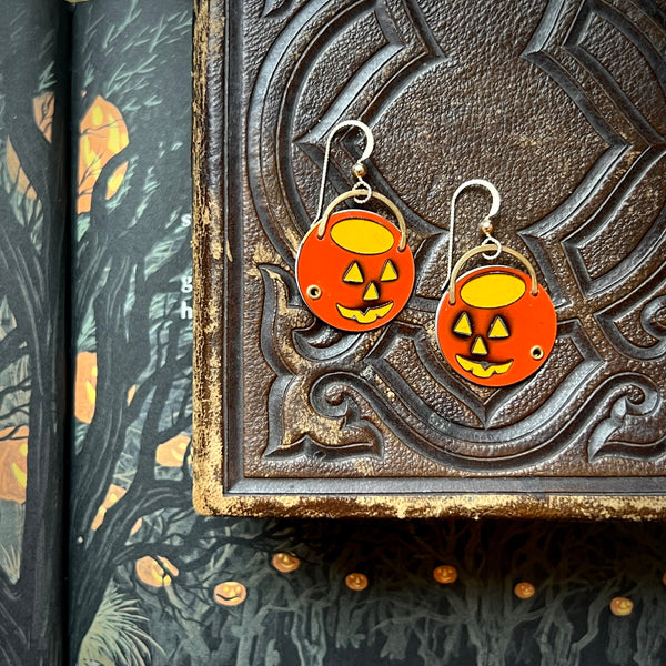 Jack O' Lantern Earrings *PREORDER* ---