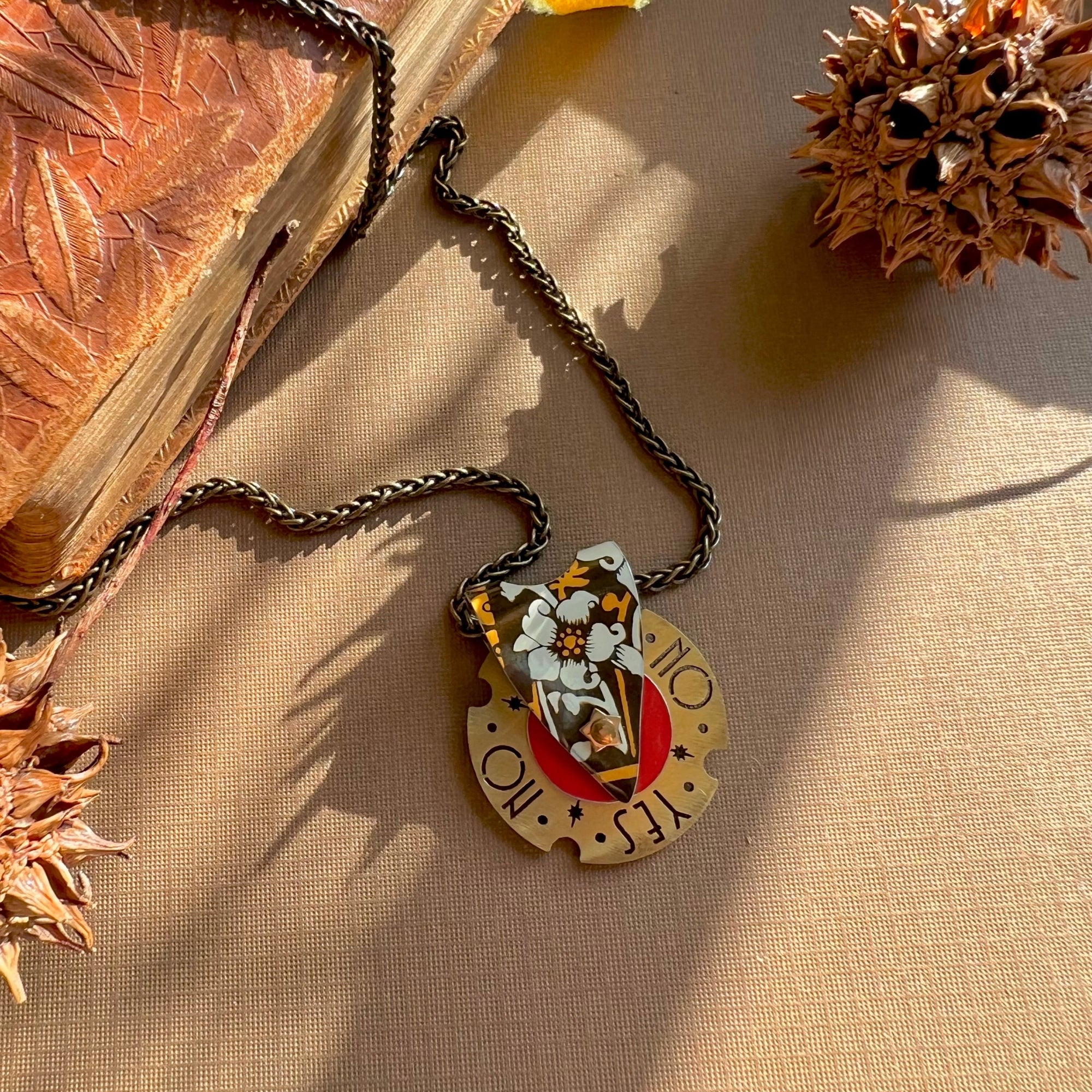 Fortune Teller Necklace, Scarlet Autumn