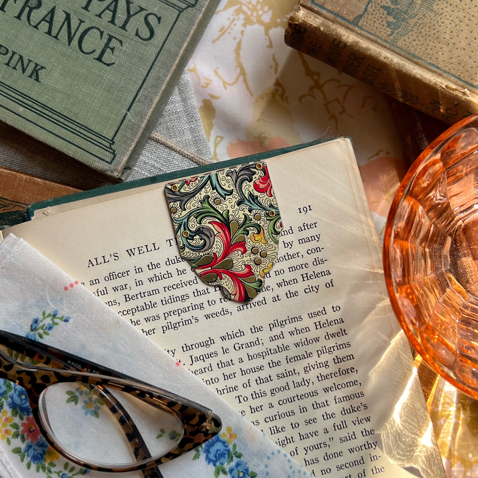 Luxe Magnetic Bookmark #7 ---